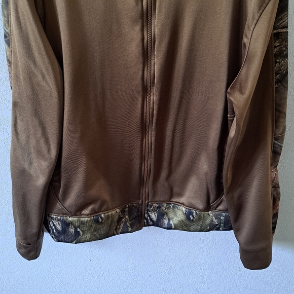 Zip-up Camo Fleece Sweatchirt - Picture 3 of 7